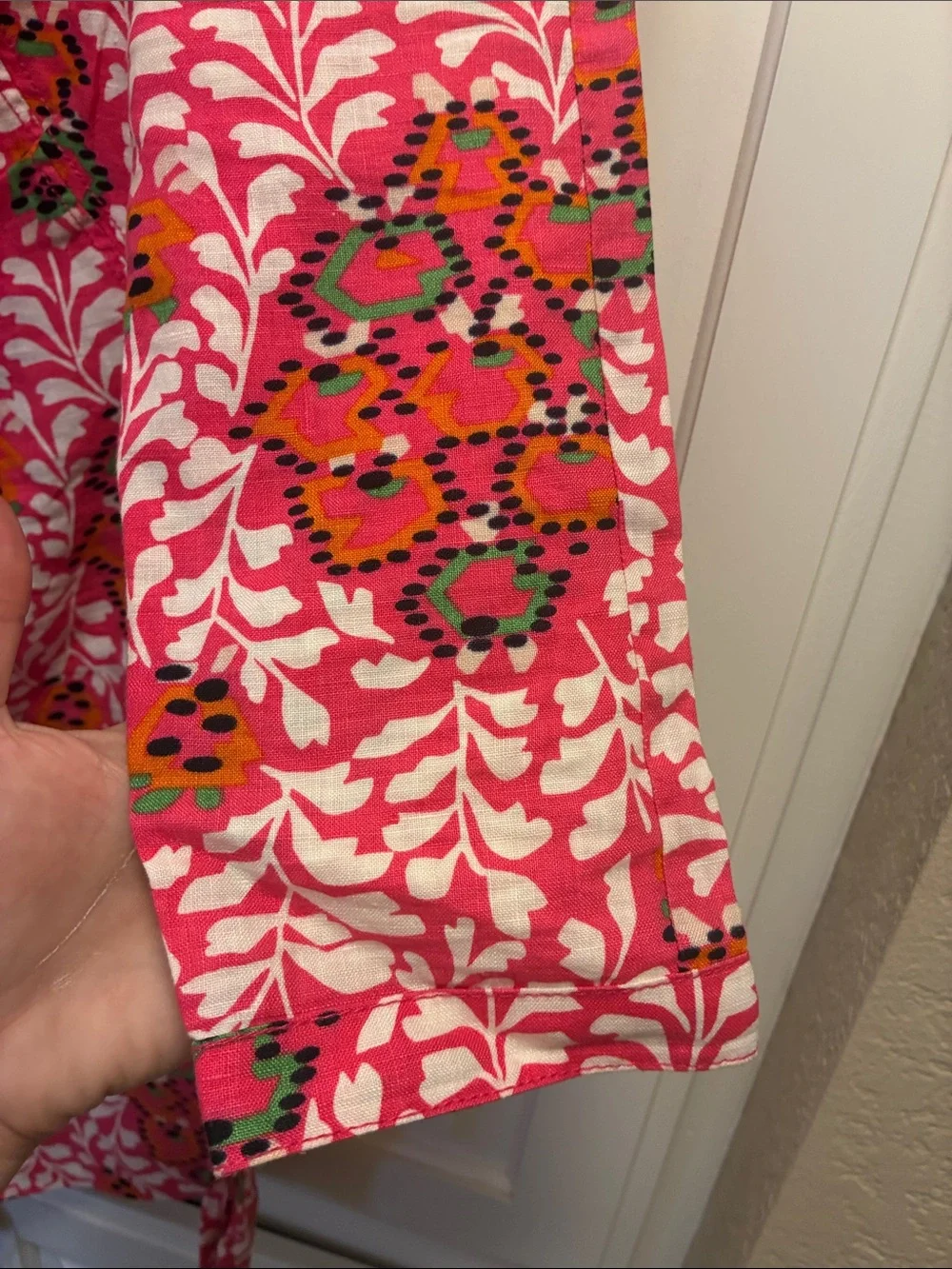 Tory Burch 100% linen Pink abstract Floral Tunic Top with 3/4 sleeves